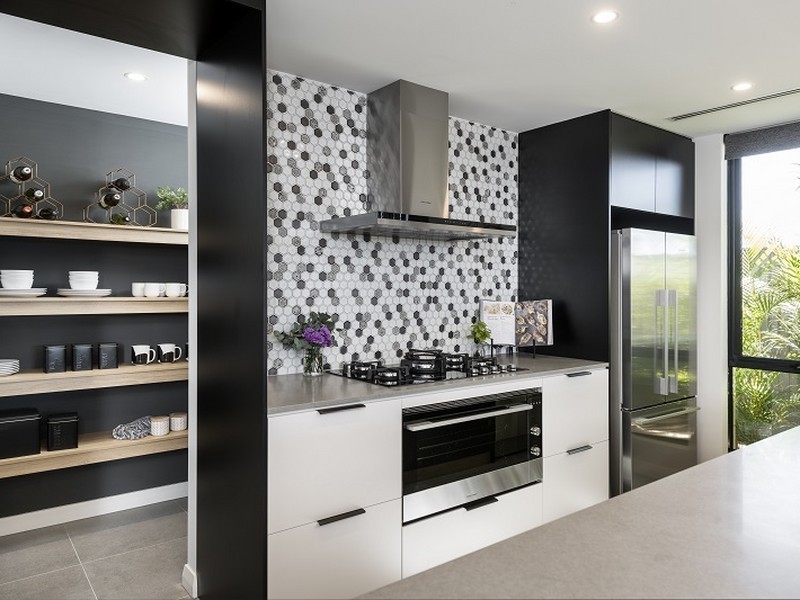 25 Cascade Road, Lakelands WA 6180