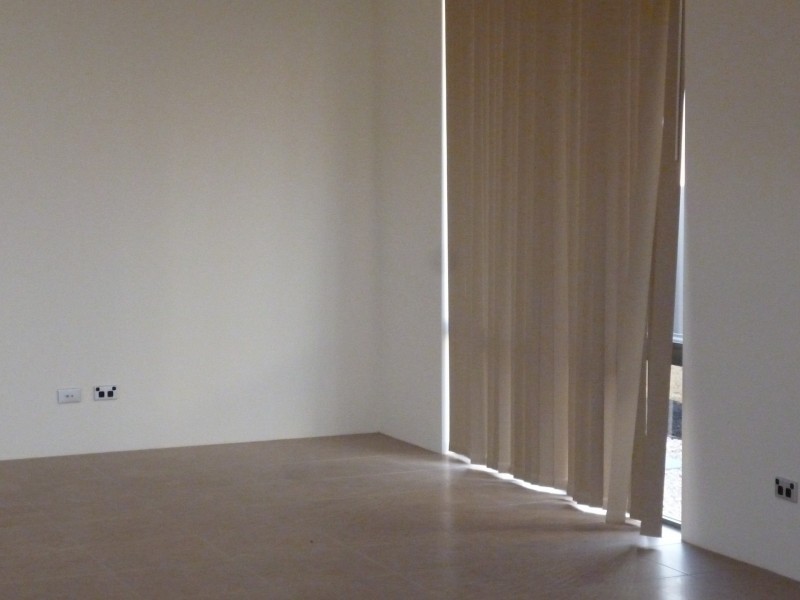 72 Veterans Drive, Byford WA 6122