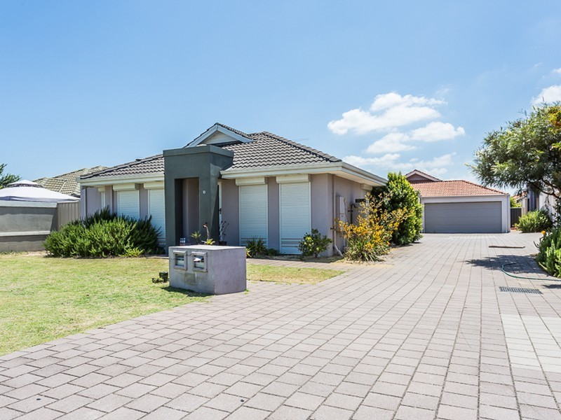 10/63 Seville Drive, Seville Grove WA 6112