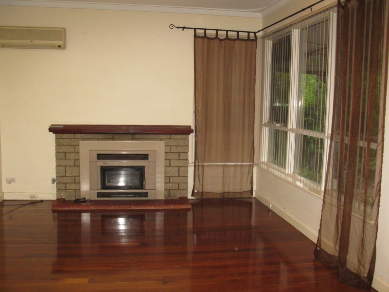 152 Streich Avenue, Kelmscott WA 6111