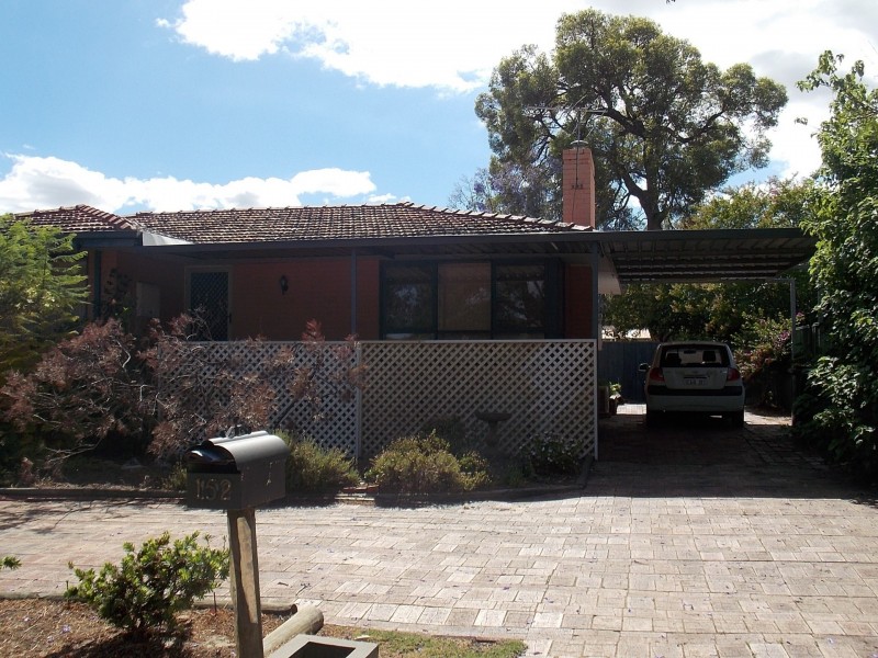 152 Streich Avenue, Kelmscott WA 6111