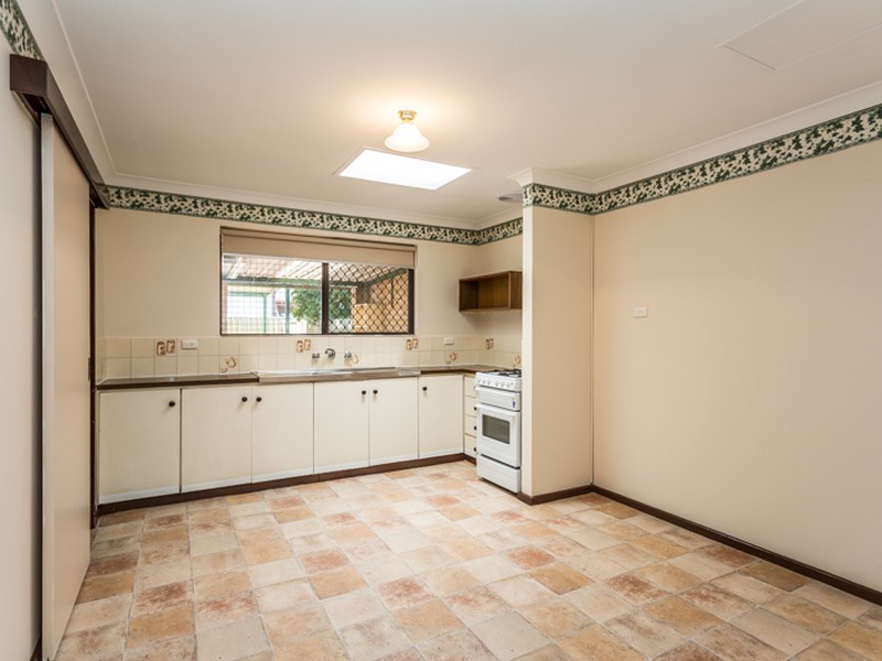 132A Braemore Street, Armadale WA 6112