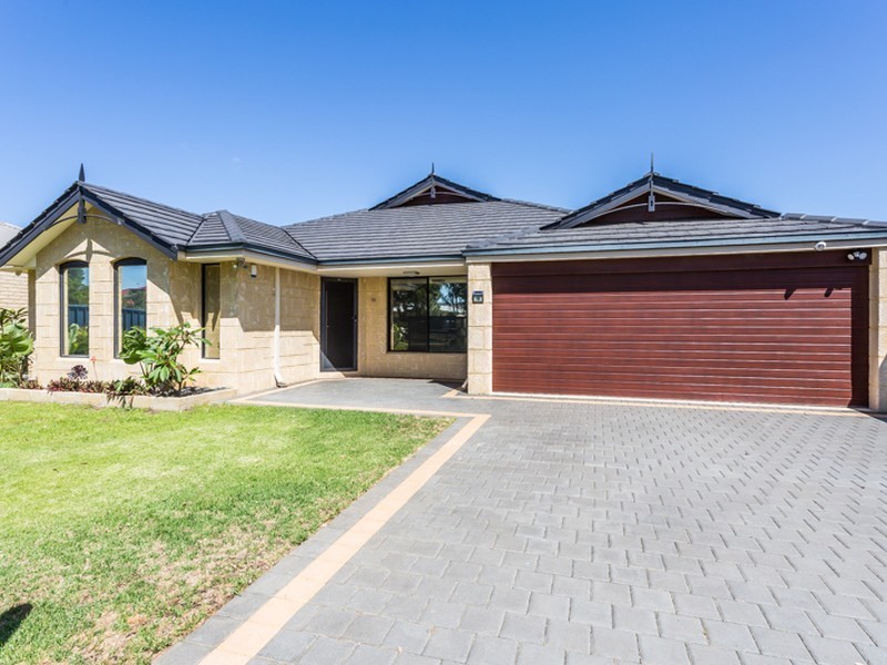 19 Quinine Crescent, Byford WA 6122