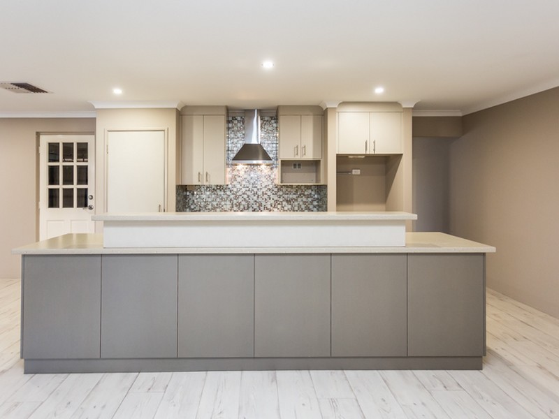 19 Quinine Crescent, Byford WA 6122