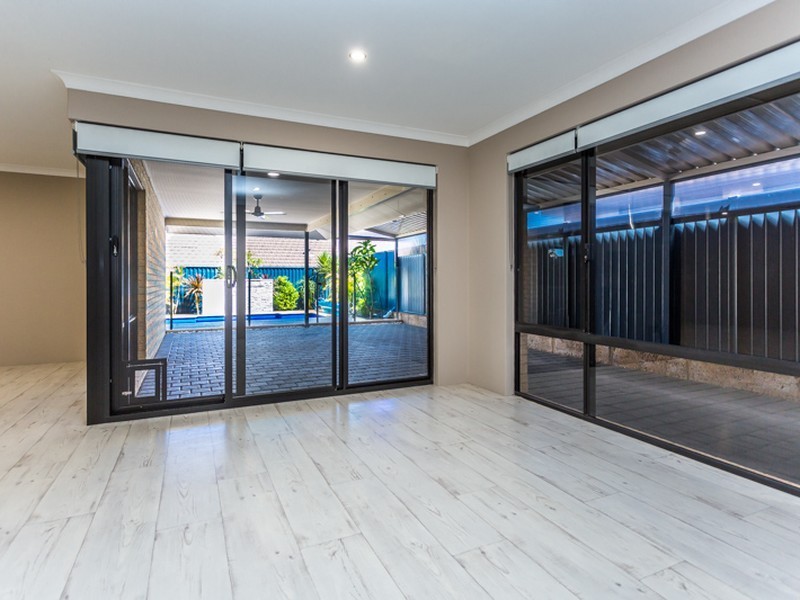 19 Quinine Crescent, Byford WA 6122