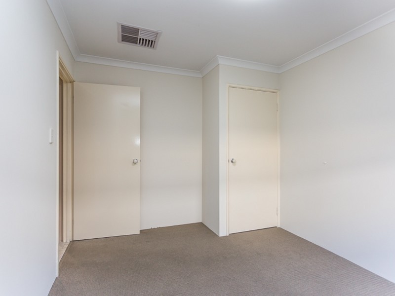 19 Quinine Crescent, Byford WA 6122