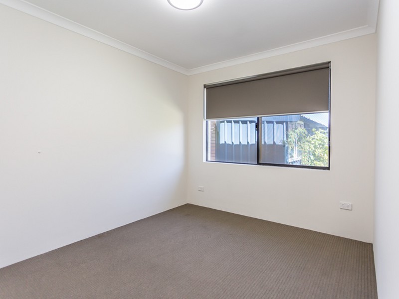 19 Quinine Crescent, Byford WA 6122