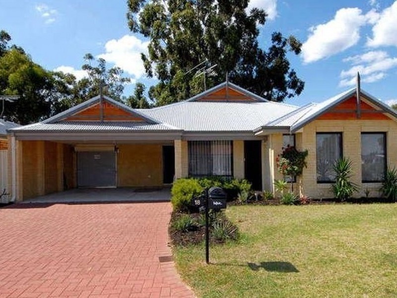 18 Milano Loop, Seville Grove WA 6112