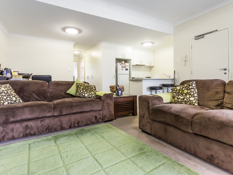 26/34 Malata Crescent, Success WA 6164