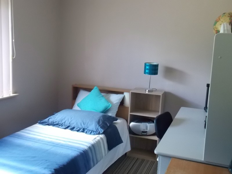 9 Merrifield Avenue, Kelmscott WA 6111