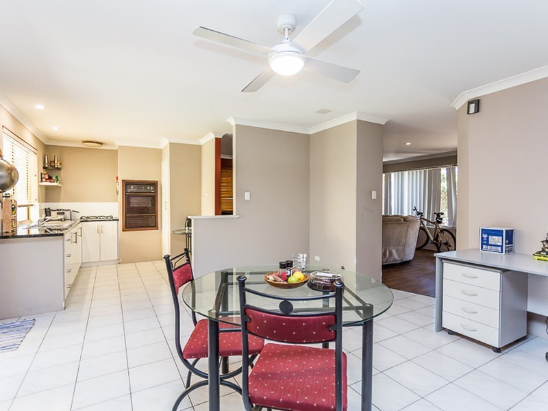 7 Dover Place, Yangebup WA 6164