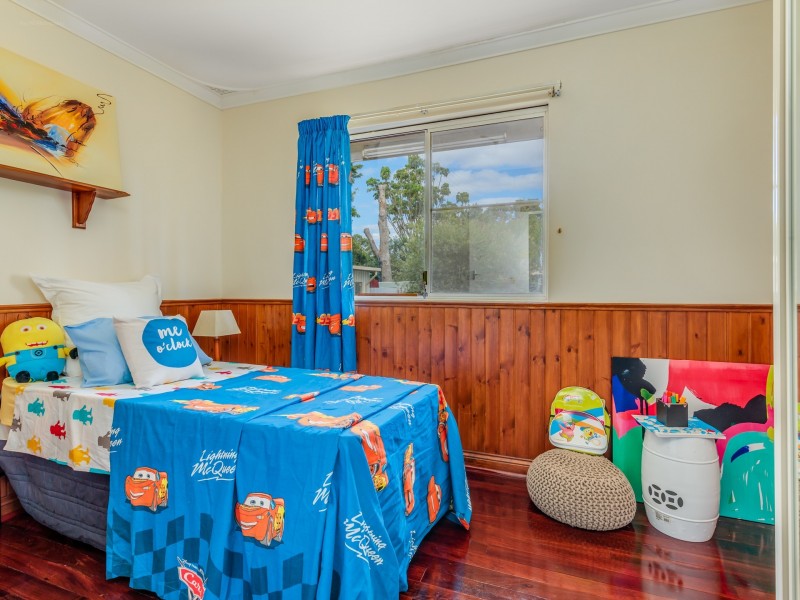37 Winchester Road, Armadale WA 6112