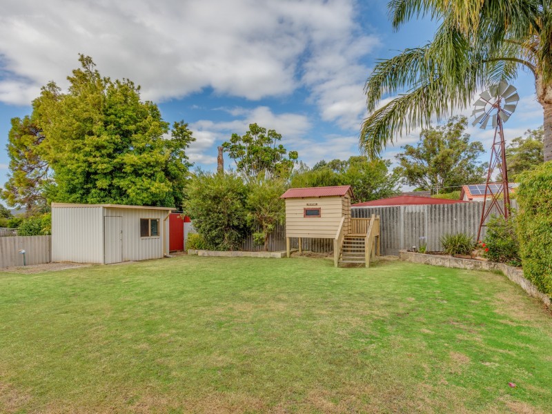 37 Winchester Road, Armadale WA 6112