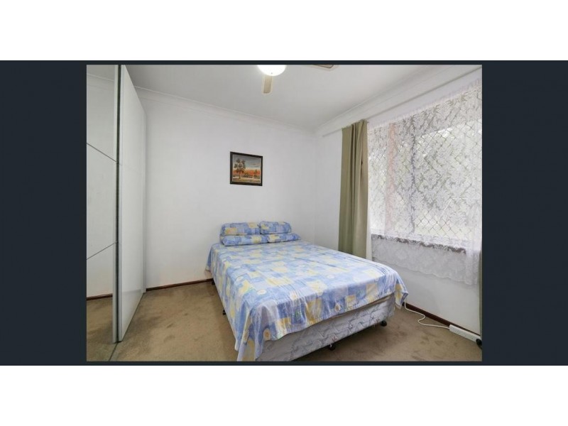 96 Third Ave, Kelmscott WA 6111