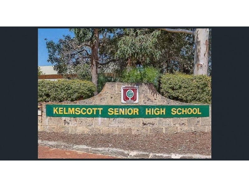 96 Third Ave, Kelmscott WA 6111