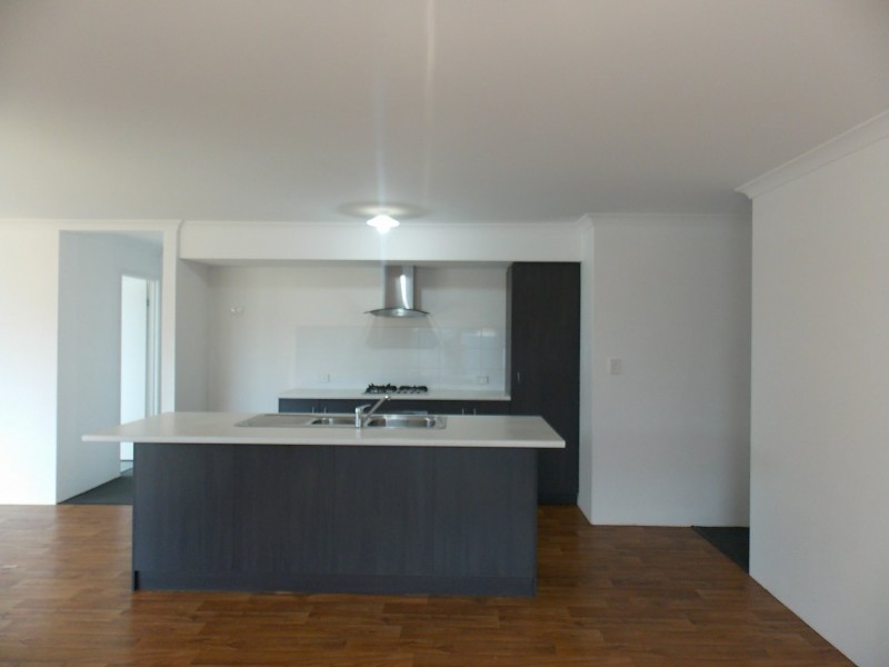 12 Gingerale Circle, Byford WA 6122