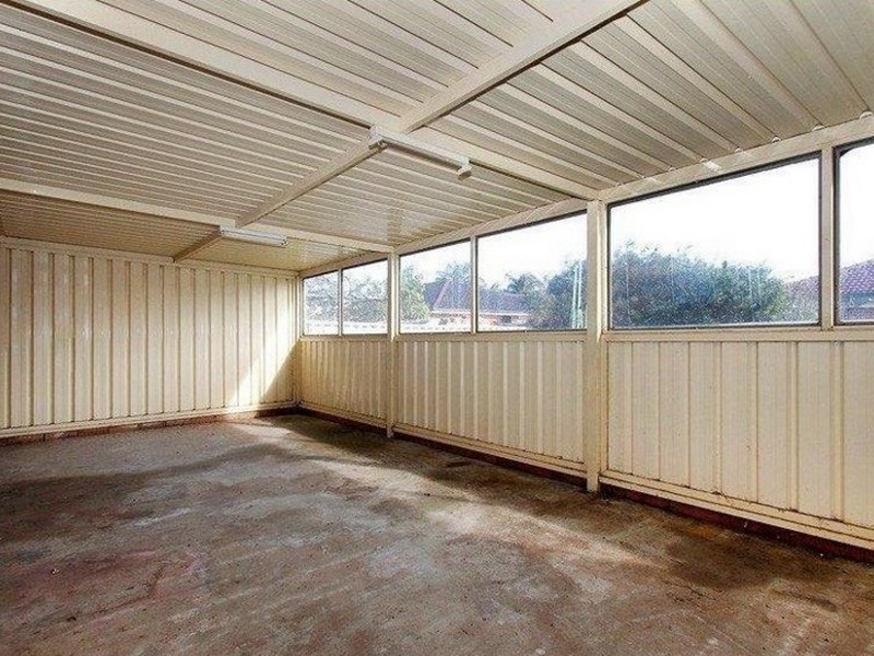 142 Seville Drive, Seville Grove WA 6112