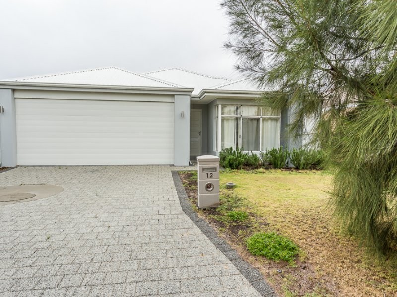 12 Jindabyne Street, Hilbert WA 6112