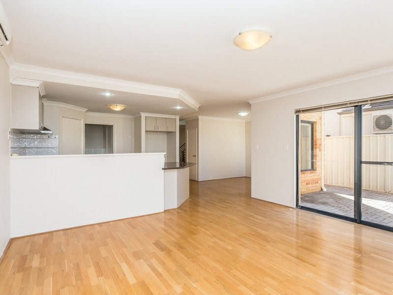 3B Bondi Way, Aubin Grove WA 6164