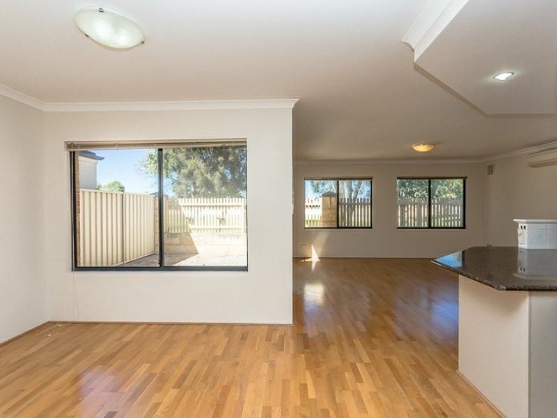 3B Bondi Way, Aubin Grove WA 6164