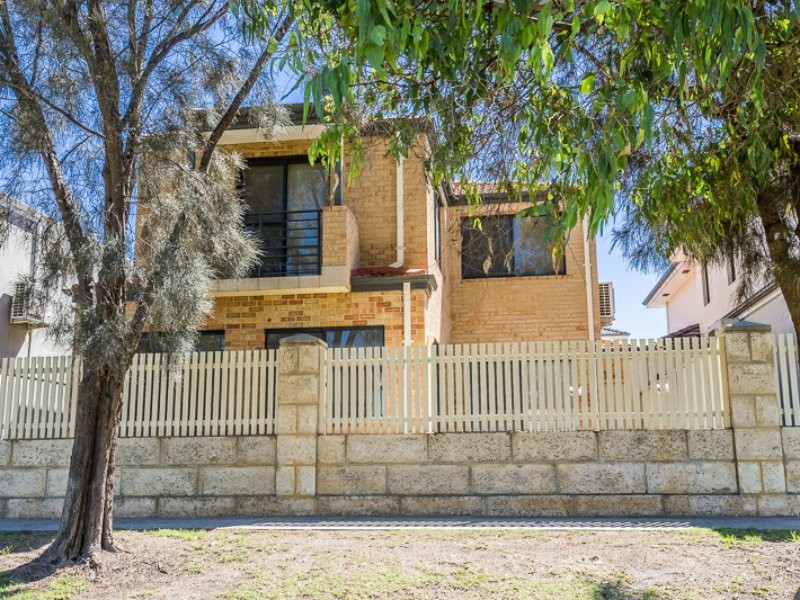 3B Bondi Way, Aubin Grove WA 6164