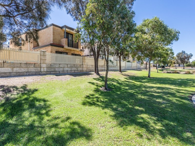 3B Bondi Way, Aubin Grove WA 6164