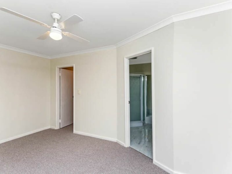 10 Pigott Street, Armadale WA 6112