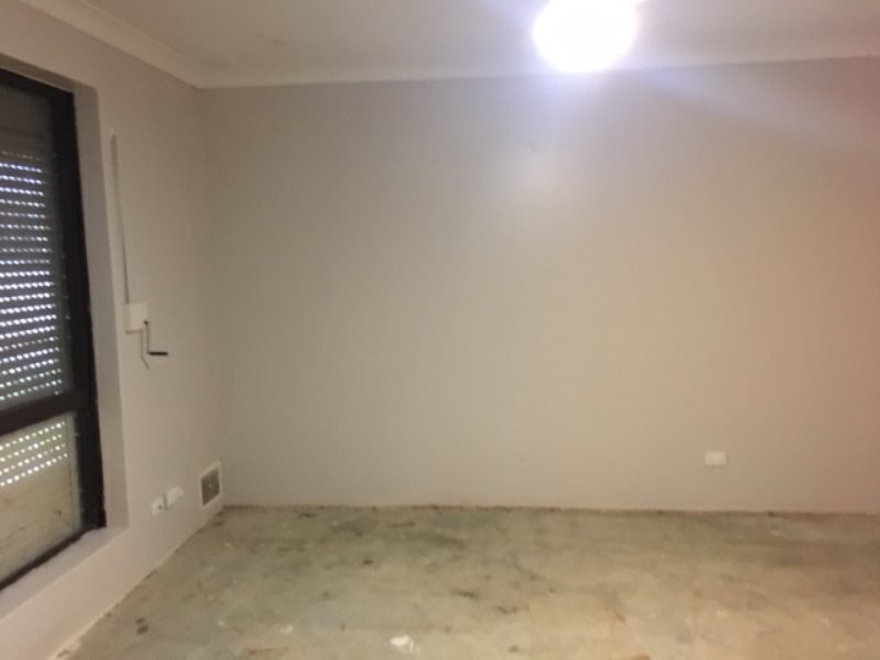 8 Cull Court, Armadale WA 6112