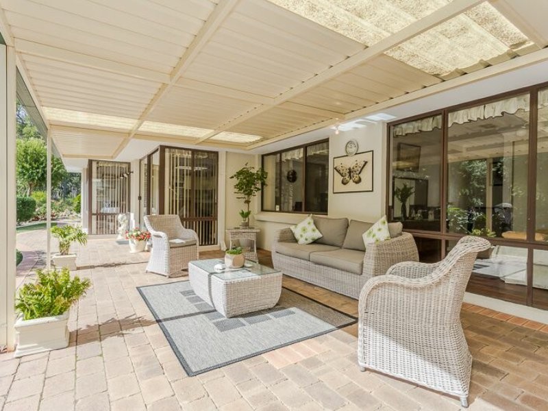 685 Albany Highway, Bedfordale WA 6112