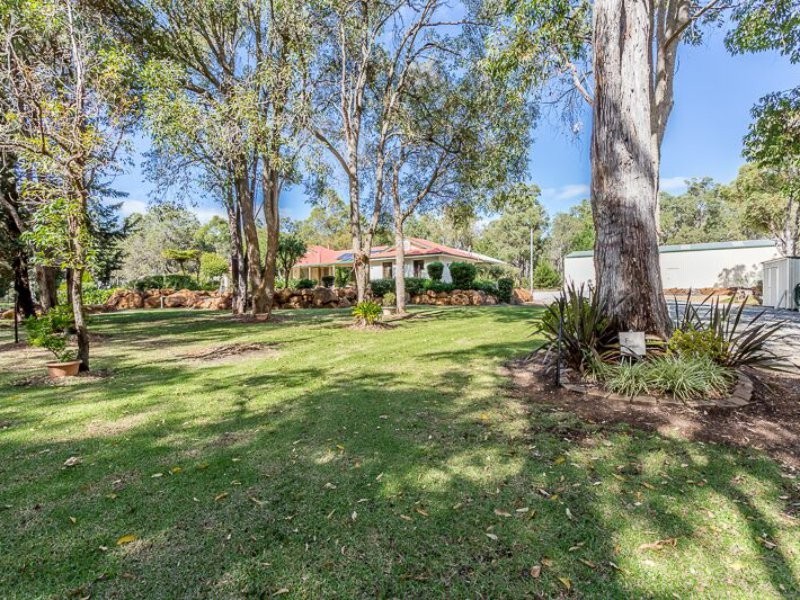 685 Albany Highway, Bedfordale WA 6112