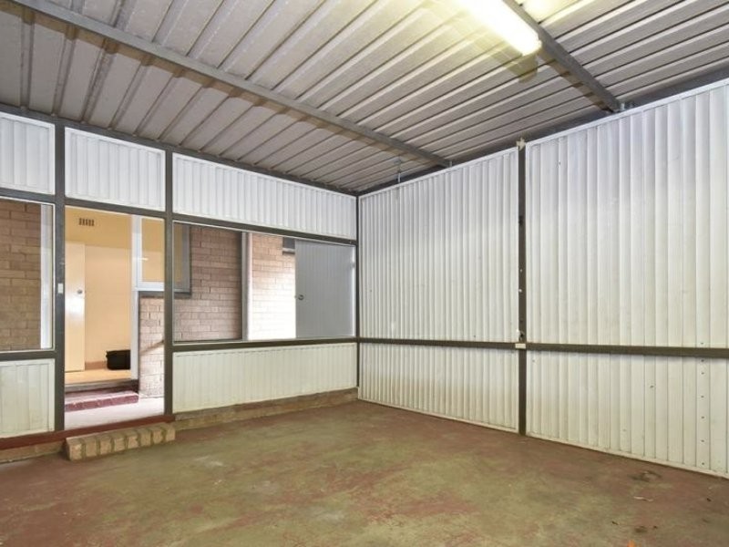 21 Badbury Road, Armadale WA 6112