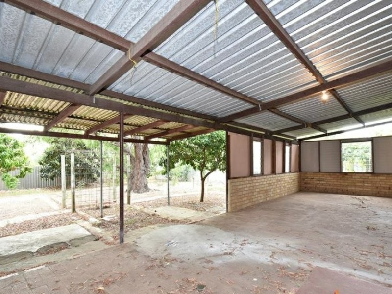 21 Badbury Road, Armadale WA 6112