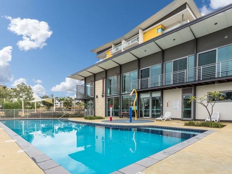 3/30 Malata Crescent, Success WA 6164