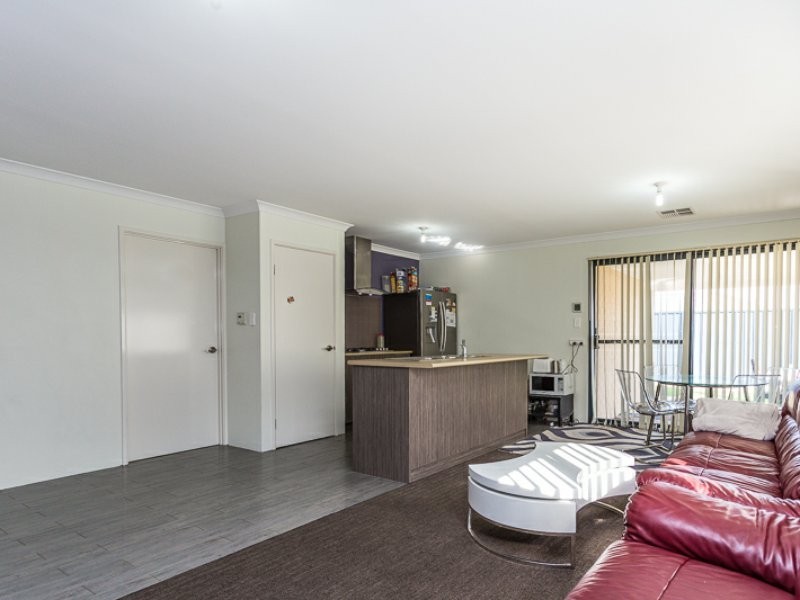 38 Araucaria Boulevard, Byford WA 6122