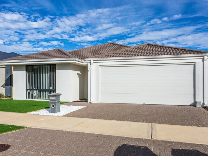 38 Araucaria Boulevard, Byford WA 6122