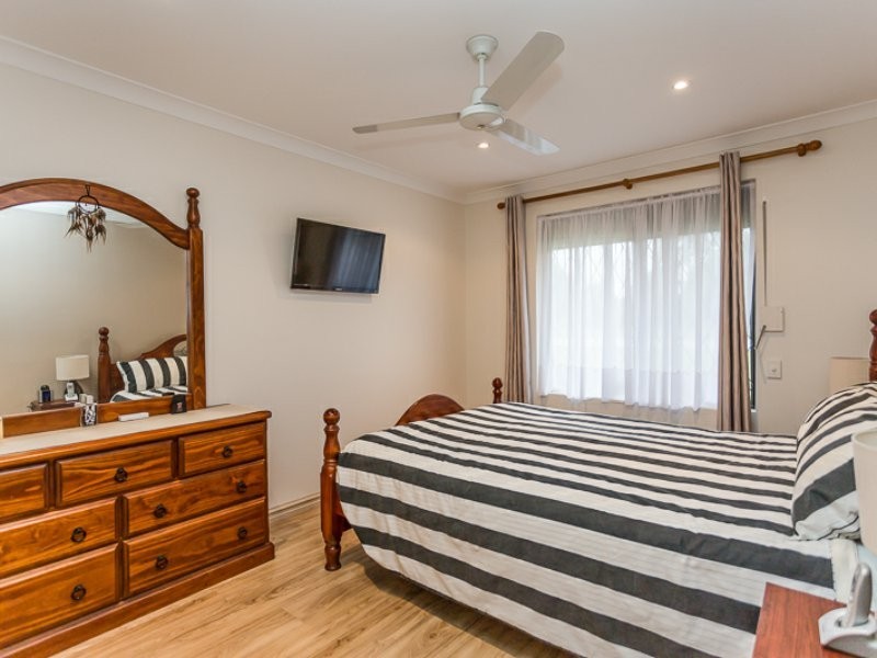 36 Wilcannia Way, Armadale WA 6112