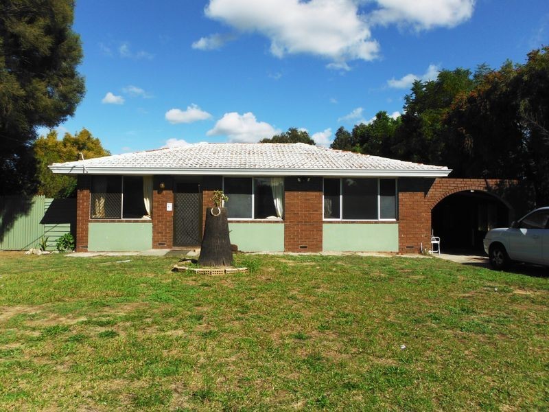 22 Burrowa Street, Armadale WA 6112