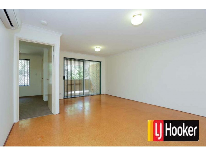 27/2 Pinewood Avenue, Kardinya WA 6163