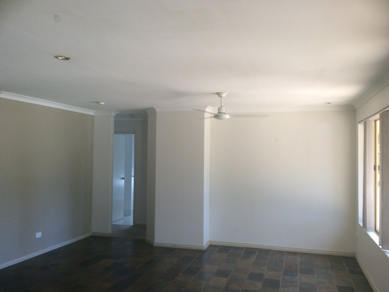 15 McGrath Place, Seville Grove WA 6112