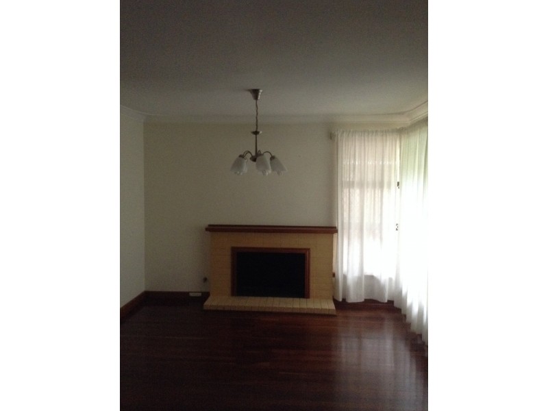 8 Amur Place, Bateman WA 6150