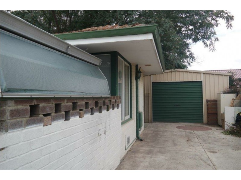 14 Drayton Court, Kelmscott WA 6111