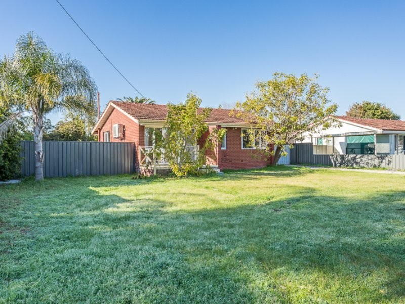 12 Cabarita Road, Armadale WA 6112