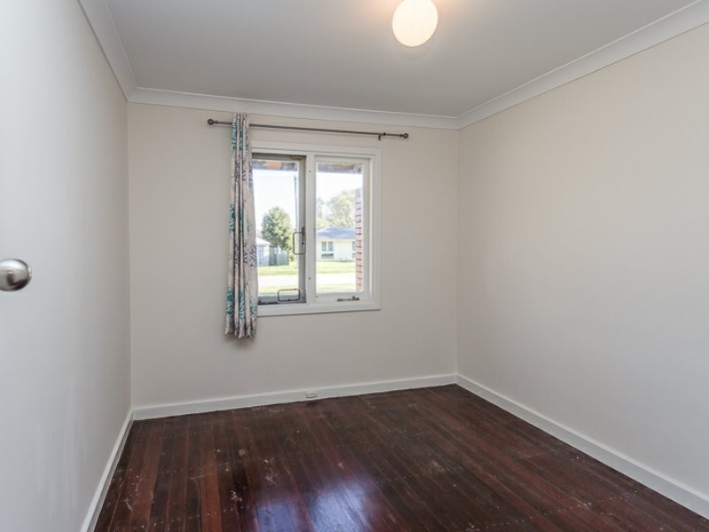 12 Cabarita Road, Armadale WA 6112