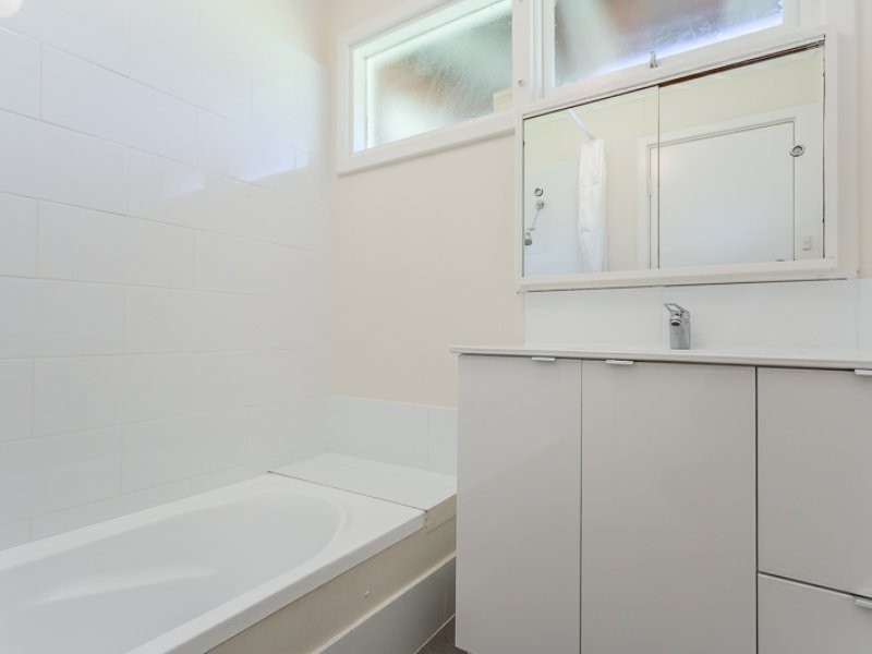 12 Cabarita Road, Armadale WA 6112