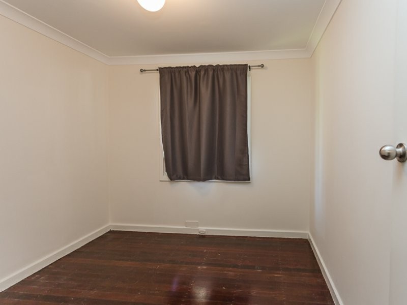 12 Cabarita Road, Armadale WA 6112