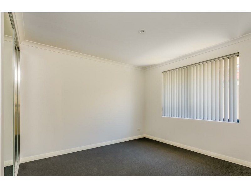 38 Benalla Crescent, Byford WA 6122