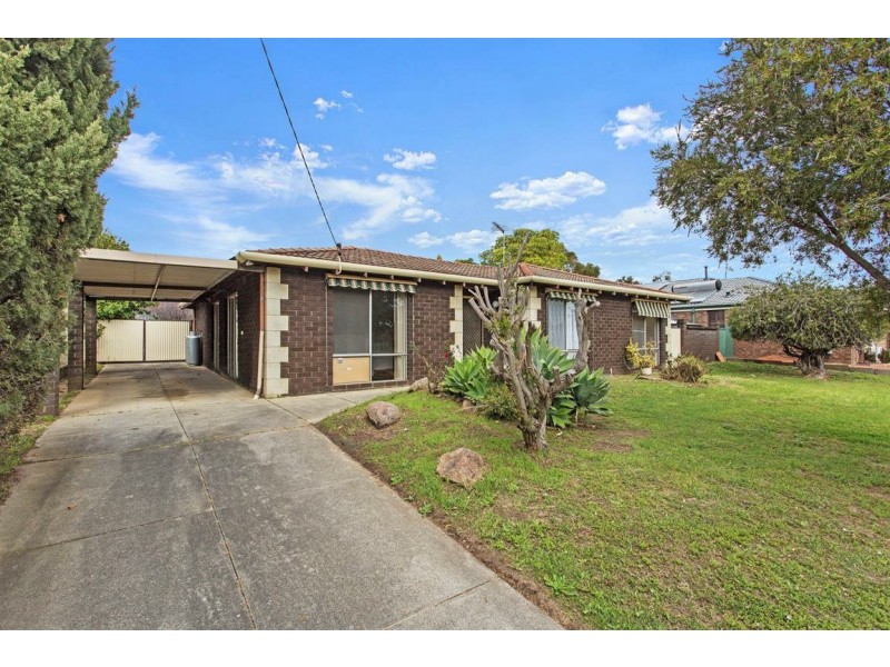 139 Brookton Highway, Kelmscott WA 6111