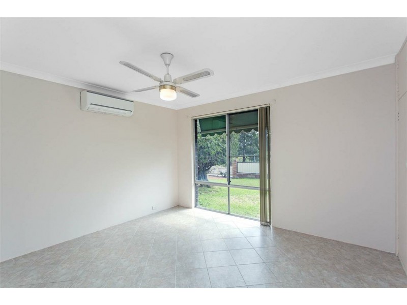 139 Brookton Highway, Kelmscott WA 6111