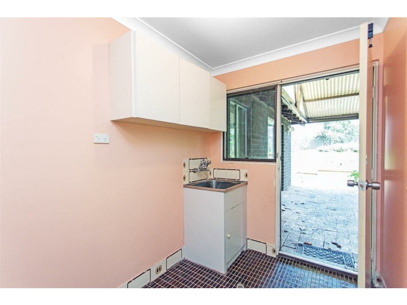 139 Brookton Highway, Kelmscott WA 6111