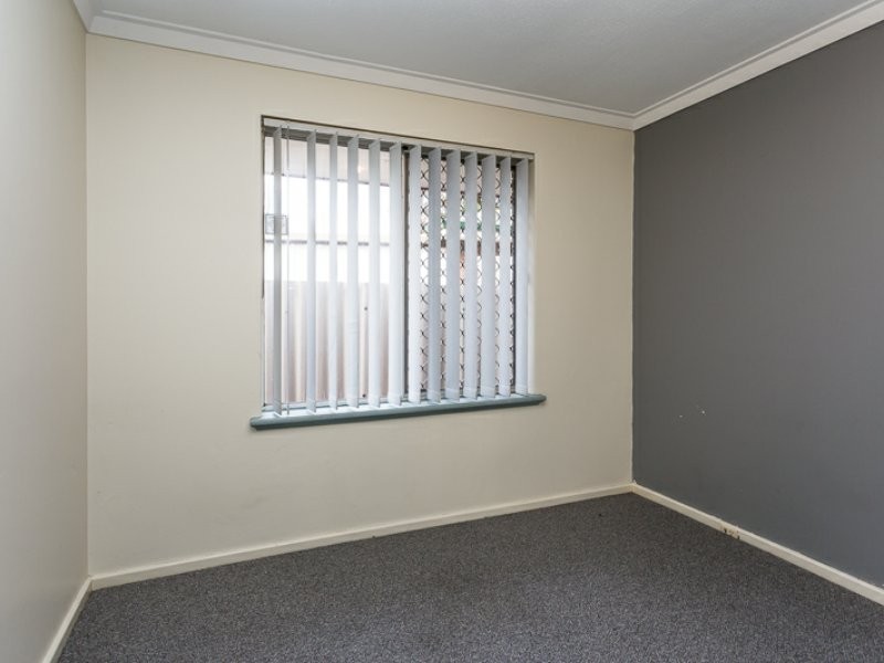 11 Warrina Place, Armadale WA 6112